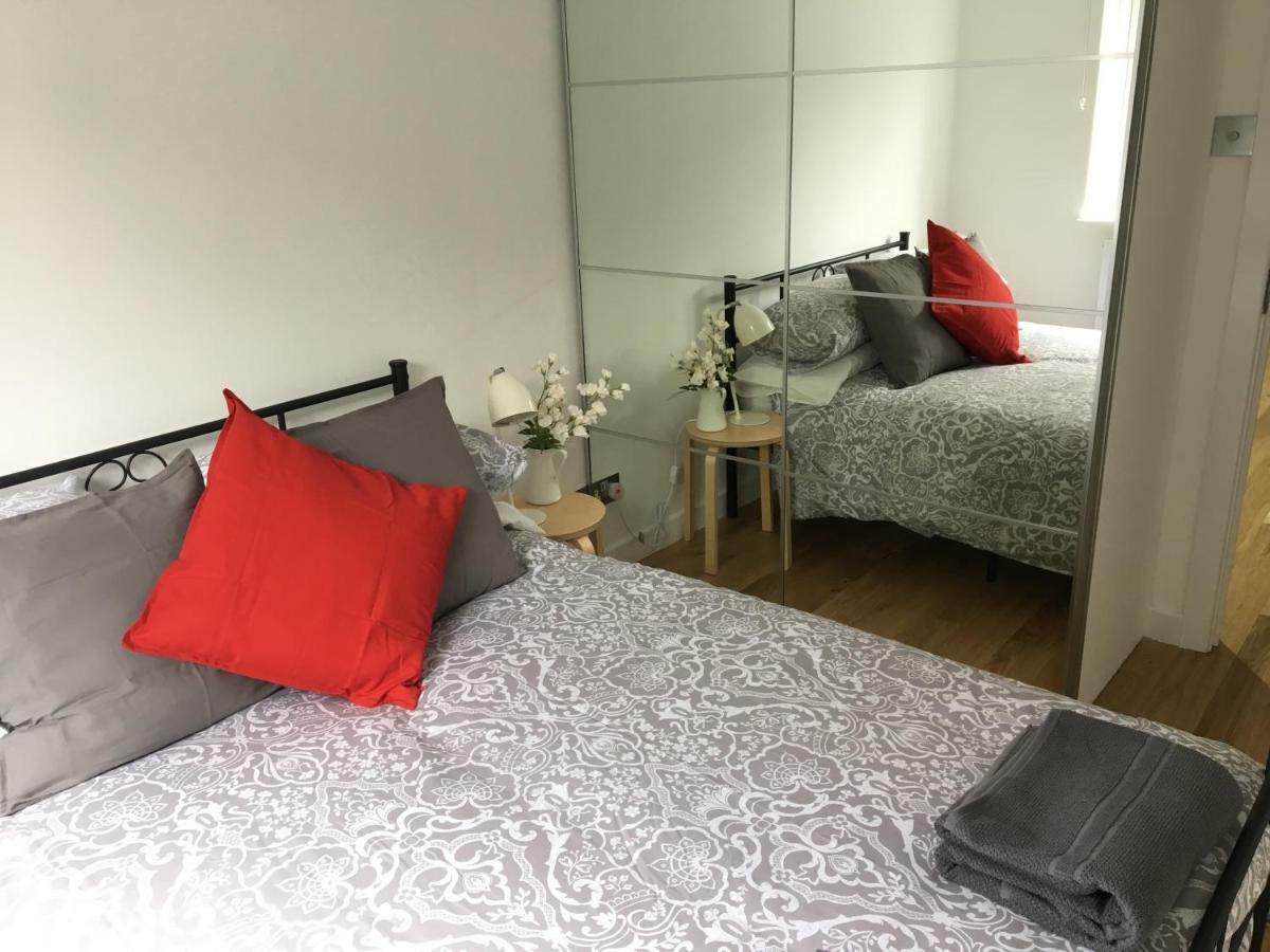 Appartamento Perfect Modern Base Near All Attractions Londra Esterno foto